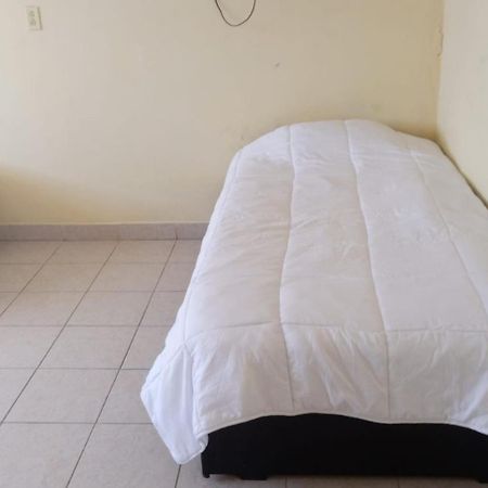 Hostal Las Quince Letras Tehuacán Esterno foto