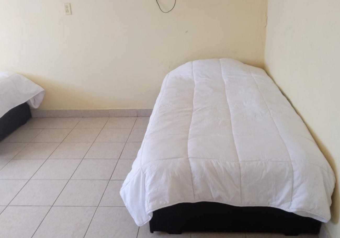 Hostal Las Quince Letras Tehuacán Esterno foto